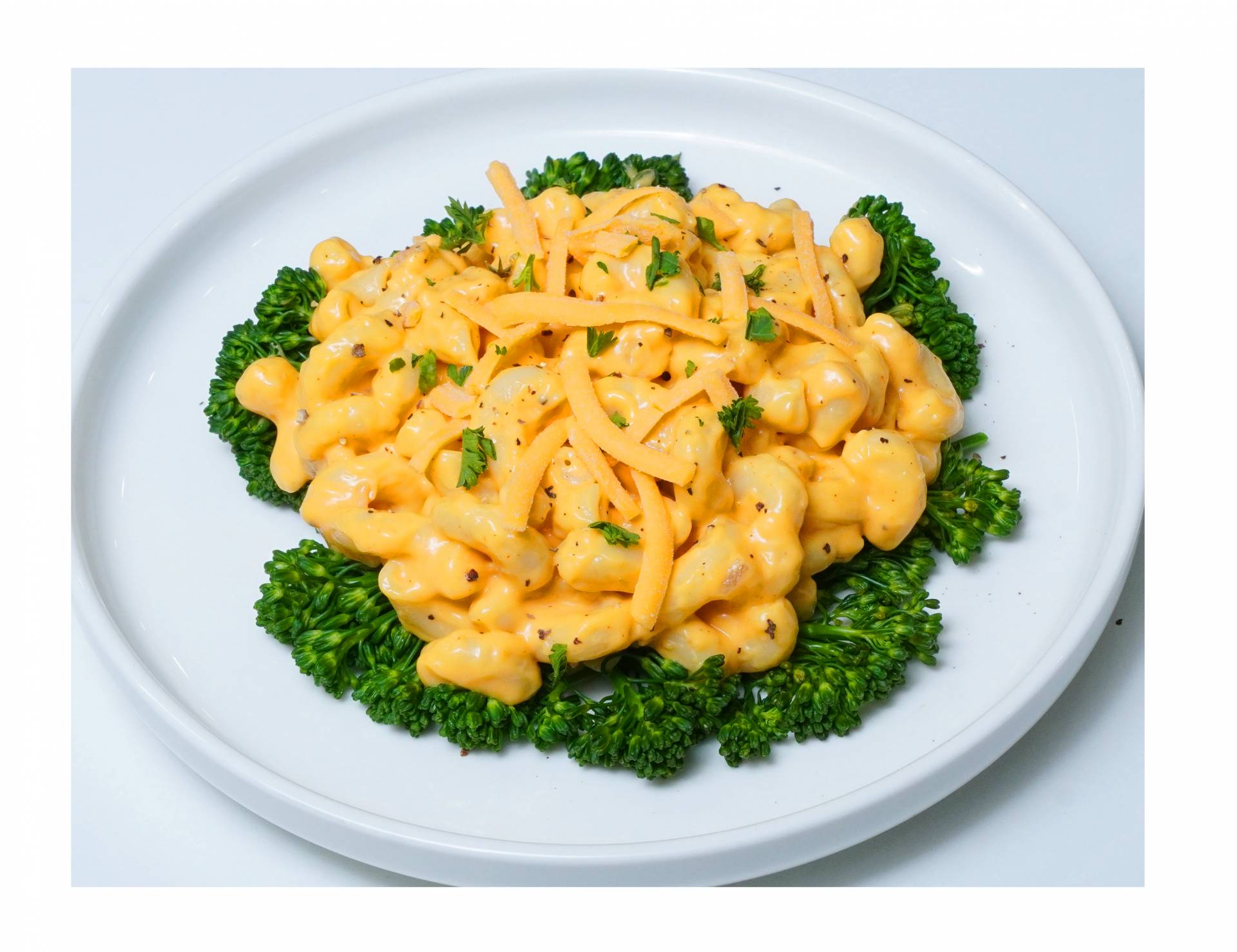 Vegetarian Broccoli Mac & Cheese