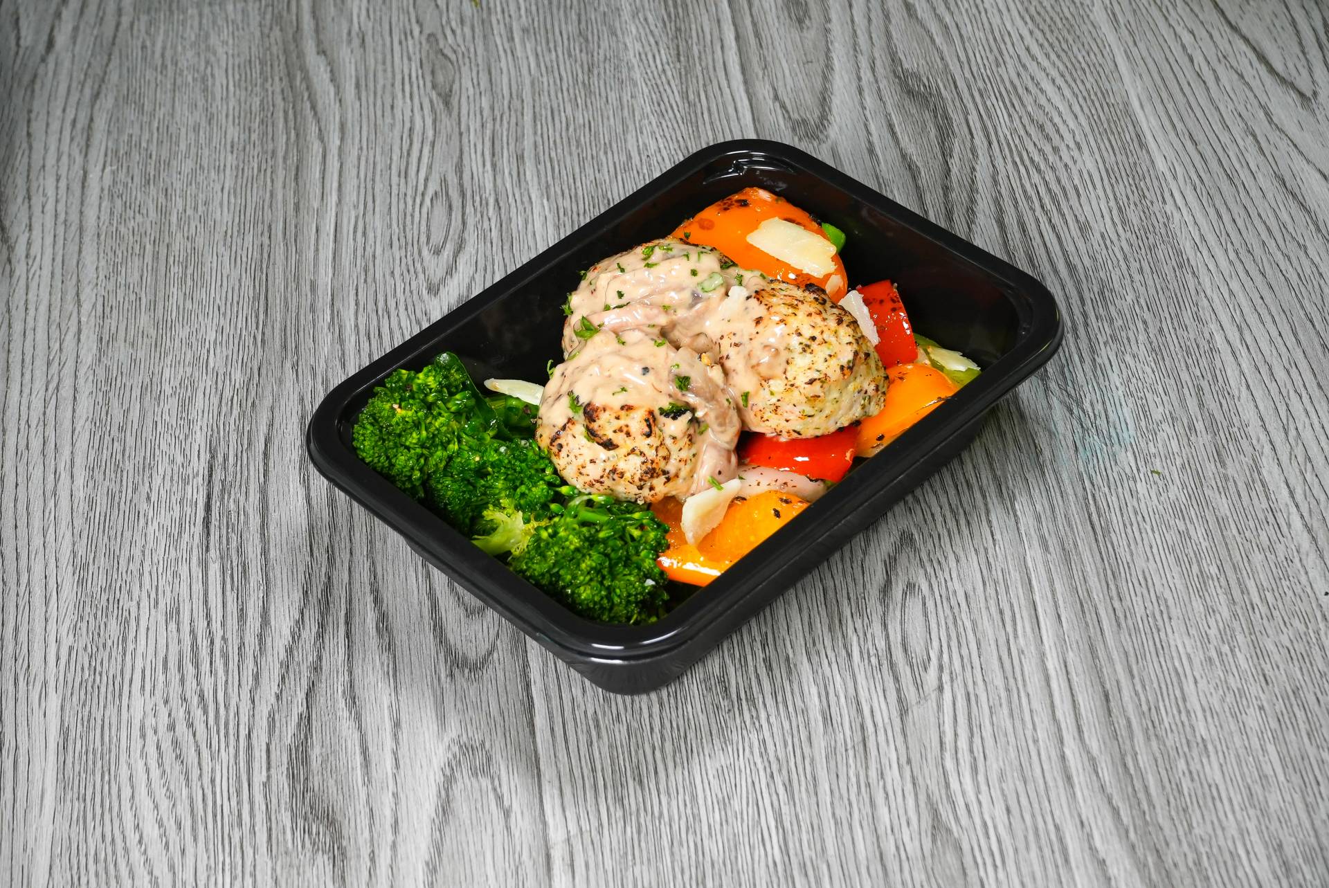 Keto Chicken Meatball w/ Mushroom Cream Sauce