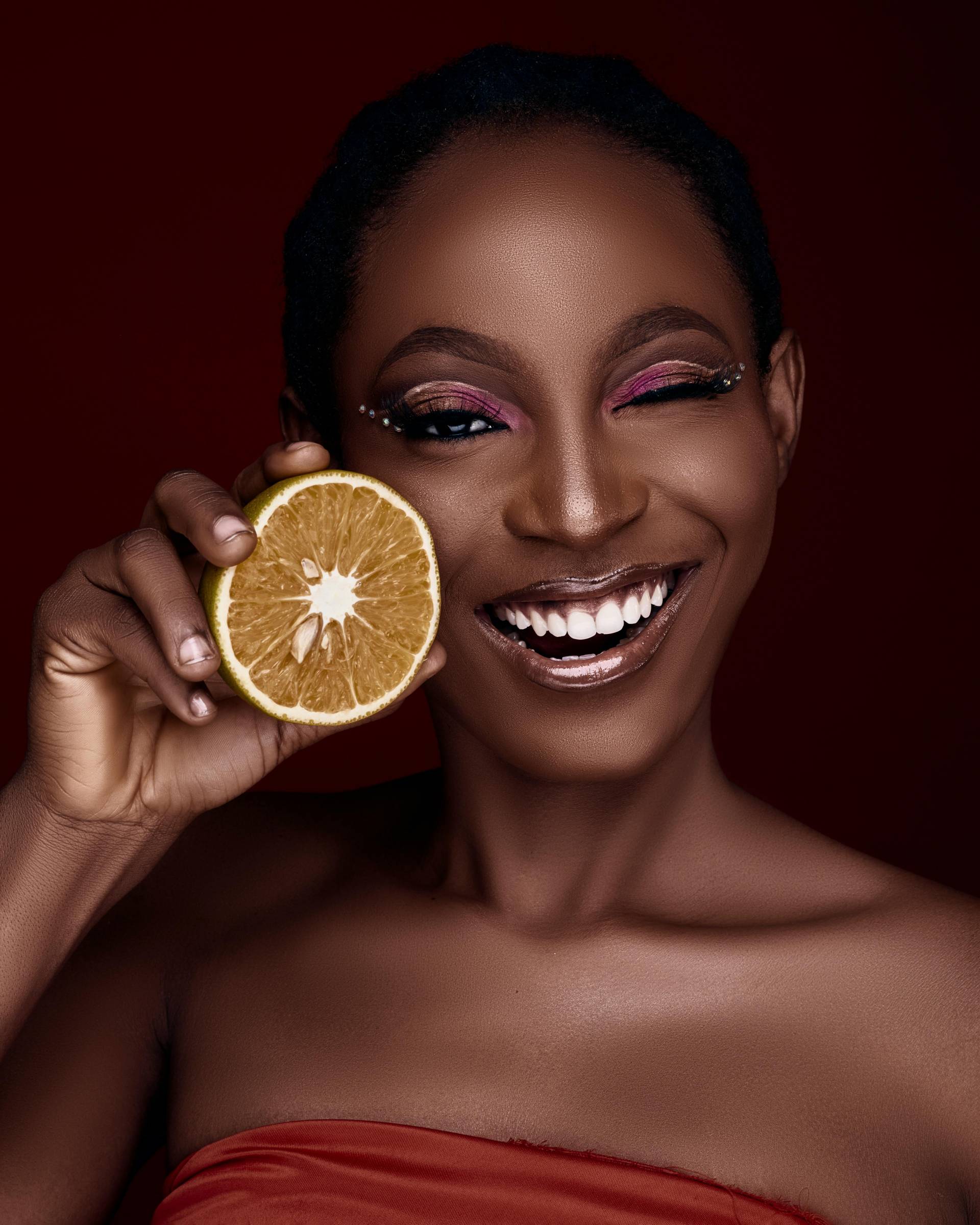 Feed Your Skin: MacroFoods.ca’s Meal Plans for a Radiant Complexion